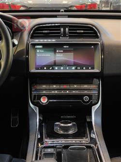 جاگوار XE